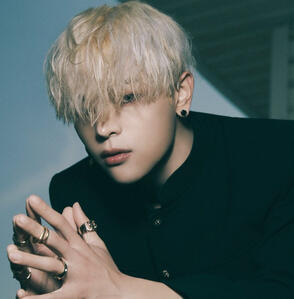 KIM WOOJIN